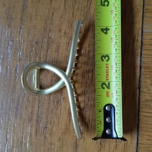 💎FREE Large gold tone hair clip loop claw
